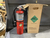 FIRE EXTINGUISHER W/HANGER - CENTURY