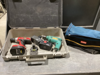 RYOBI CLOTH TOOLBAG + 2 DRILLS + 2 18V JOBMATE BATTERIES
