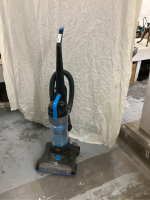 BISSELL POWER FORCE BAGLESS VACUUM