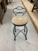 METAL CHAIR W/ LOW BACK