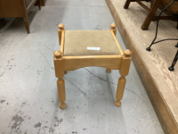 SQUARE STOOL W/ UPHOLSTERED SEAT