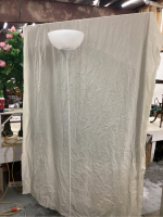 WHITE FLOOR LAMP