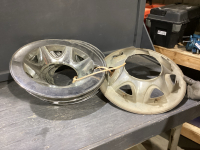(4) WHEEL COVERS - 2015 GMC 17" RIMS