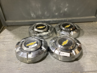(4) CHEV HUB CAPS