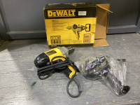 DEWALT SPADE HANDLE DRILL 1/2&rdquo;