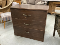 OLD DRESSER - 3-DRAWERS