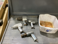 TUB W/4 AIR TOOLS