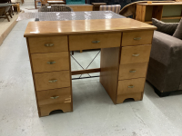 SMALL WOOD DESK - 9-DRAWERS