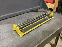 QEP MANUAL TILE CUTTER