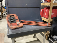 DAVID WHITE LEVEL WITH STAND