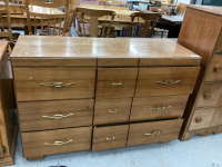 6-DRAWER DRESSER