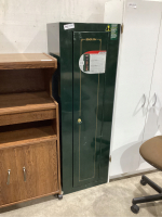 "STACK ON" METAL GUN CABINET