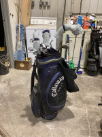 CALLOWAY GOLF BAG W/ KINETIC CLUBS