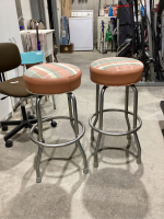 (2) BAR HEIGHT SWIVEL STOOLS