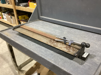 METAL BENDER