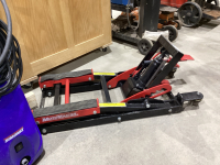 MOTOMASTER QUAD JACK - PROCEEDS BEING DONATED TO: RIDE FOR KIDS