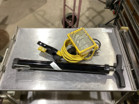 (2) ITEMS - AIR PUMP + SINGLE WORK LIGHT