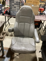 LEGACY AIR RIDE TRUCK SEAT