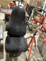 KENWORTH AIR RIDE TRUCK SEAT