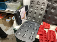 SILICONE SHAPE PANS, CHOCOLATE MOLDS,