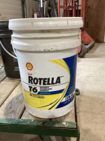 ROTELLA T6 SYNTHETIC SAE 5W- 40 OIL HEAVY DUTY DIESEL ENGINE OIL