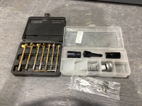 (2) SMALL CONTAINERS W/ SPADE BITS AND BENCHMARK ROUTER BITS