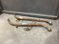 (2) HORSE HAMES W/ METAL KNOBS