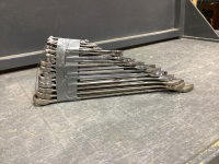 (16) WESTWARD WRENCHES