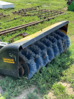 Sweep 48 inch brush