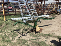 ANTIQUE SINGLE BOTTOM WALKING PLOW