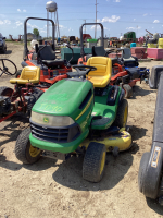 JD 145 LAWN TRACTOR