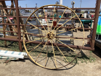 LARGE ANTIQUE RAKE WHEEL