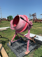 Electric concrete mixer