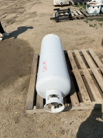 100 pound propane tank
