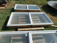 Single double window