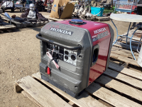 HONDA INVERTOR - EU3000 IS