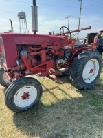 Farmall, gas tractor