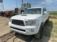 2008 Toyota Tacoma QUAD CAB 4X4 - Rebuilt