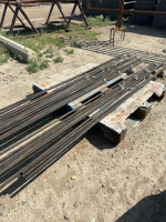 30 Sucker rod fence posts / Bidding per post
