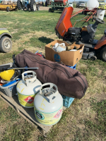 Pallet of miscellaneous