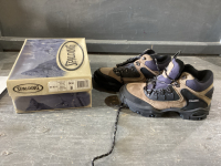 SPALDING BOOTS - EXPEDITION - SIZE 8