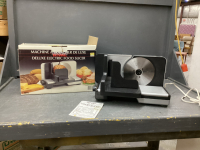 RIVAL DELUXE MEAT SLICER