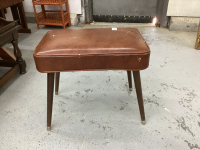 VINYL TOP STOOL AND METAL SHOE RACK