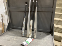 4 BASEBALL BATS + GOLF GLOVES