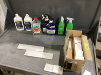 BOX ASSORTED PIECES OF TILE + BOX CLEANERS