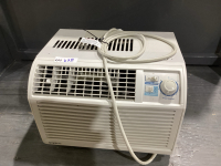 DANBY SIMPLICITY PORTABLE A/C UNIT