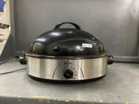 RIVAL ELECTRIC ROASTER W/ LARGE DOME TOP
