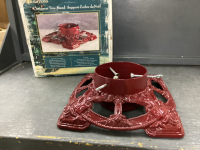 CAST IRON TREE STAND