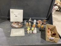 COLLECTOR PLATE + COLLECTIBLE SALT PEPPER SHAKERS