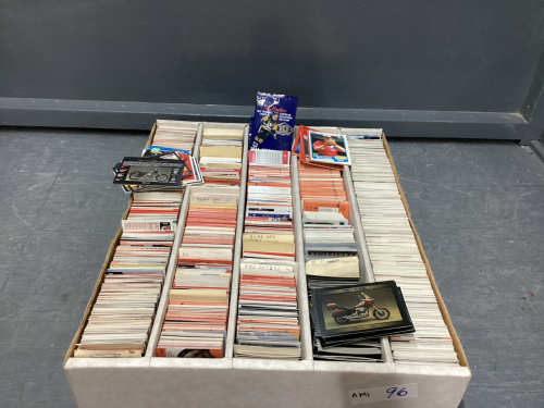 BOX OF COLLECTOR CARDS - HOCKEY, BASEBALL, HARLEY DAVIDSON,